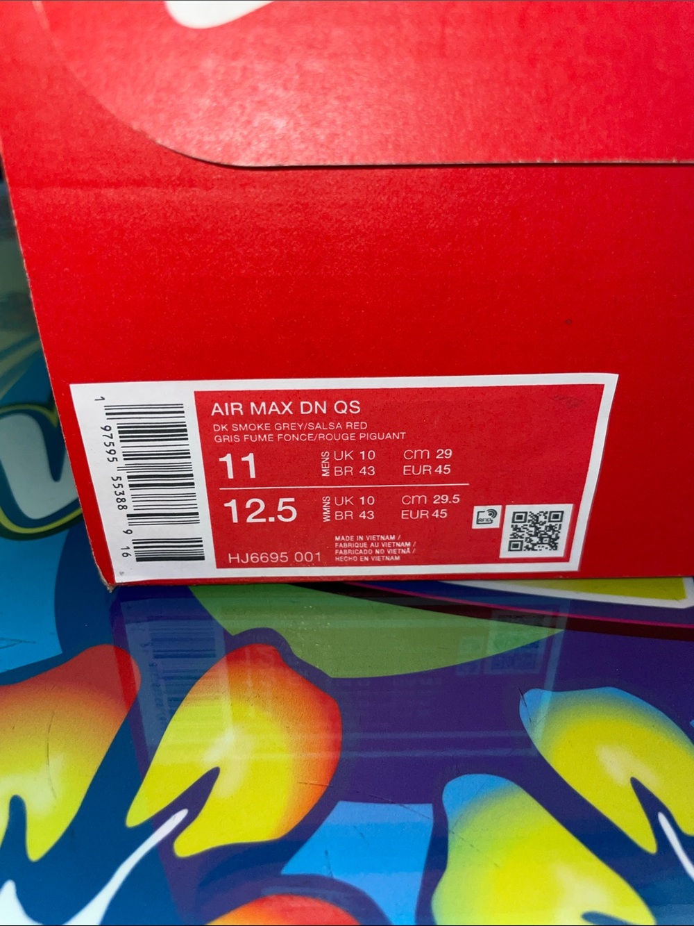 Nike Air Max DN QS - Picture 5 of 8
